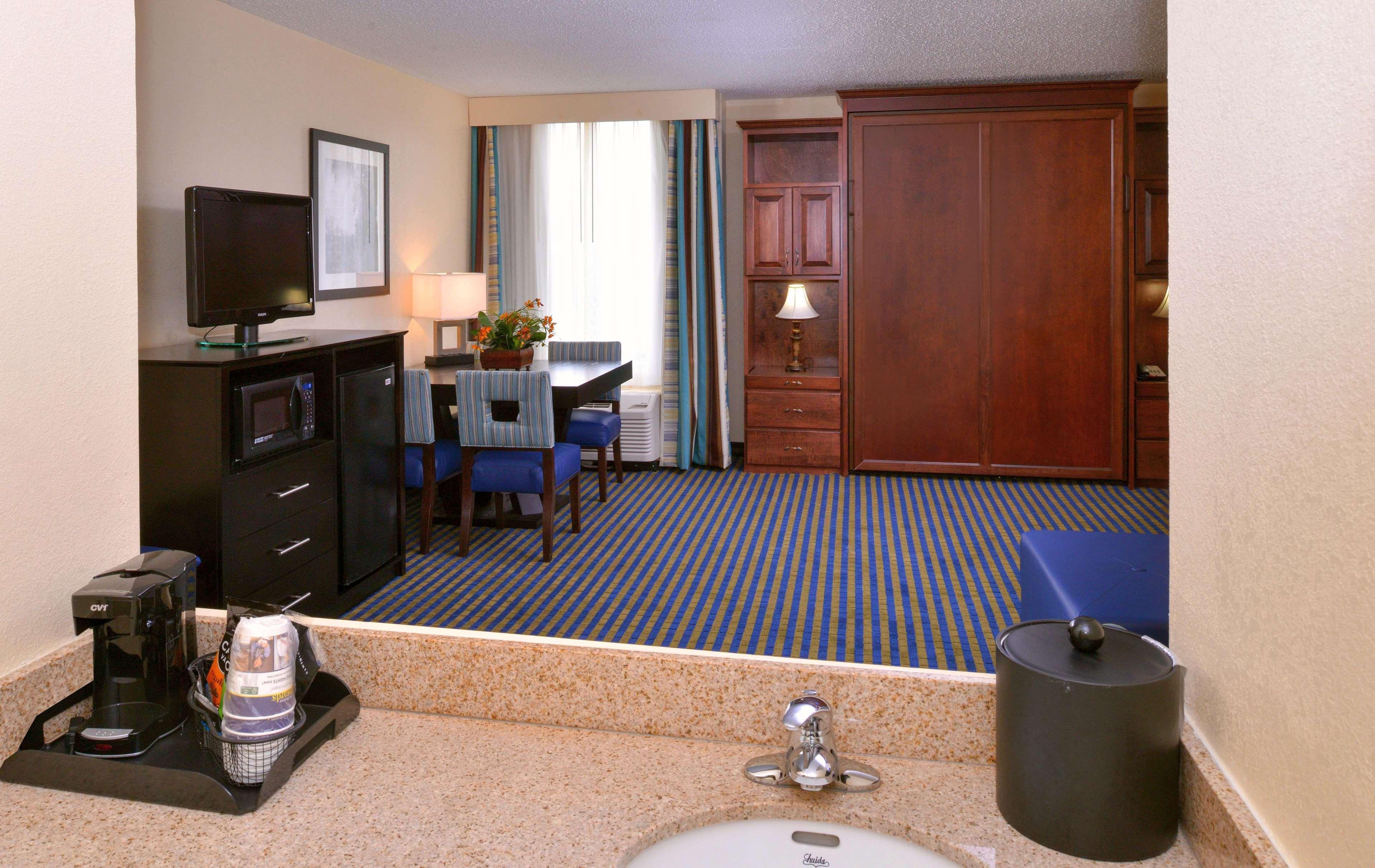 Best Western Leesburg Bagian luar foto