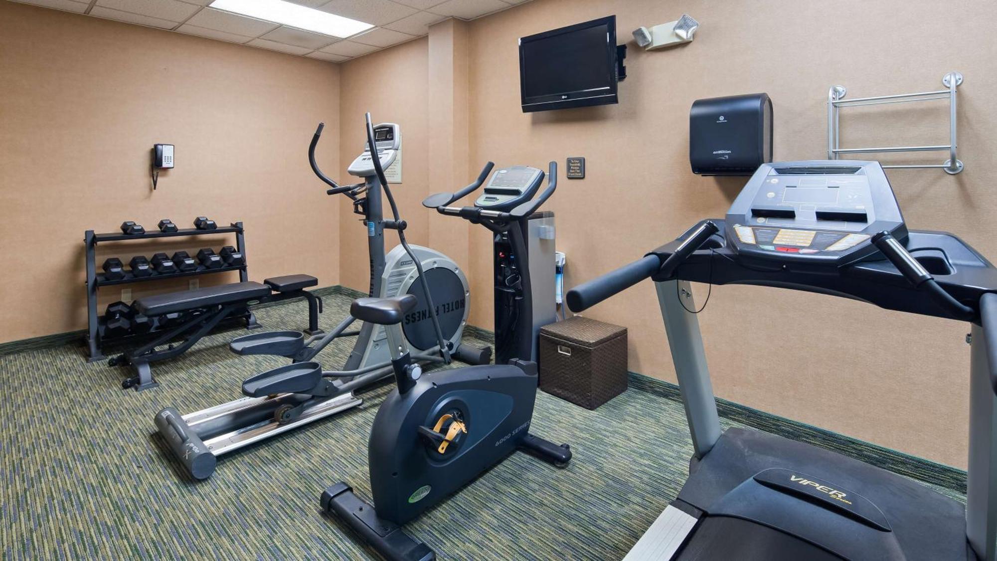 Best Western Leesburg Bagian luar foto