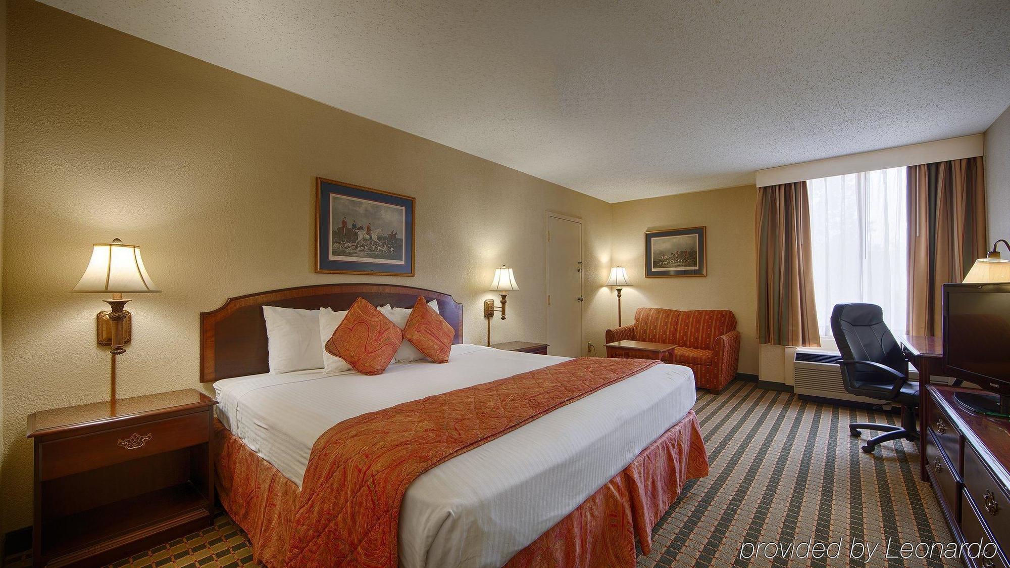 Best Western Leesburg Bagian luar foto